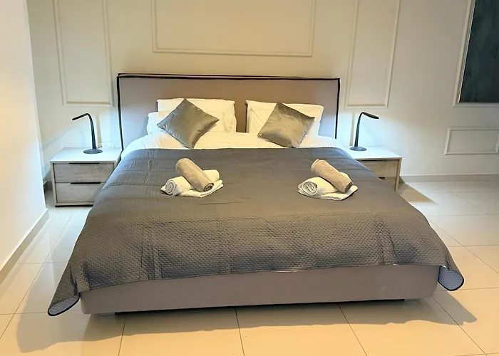 2 Palm Penthouse - Seaview * Bahar ic-Caghaq